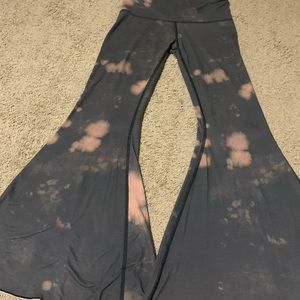 Teeki Tye Dye Feather Yoga Bell Pants
